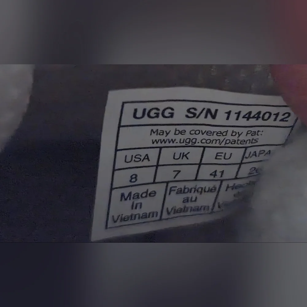 UGG Neumel FT Seasalt Leather Size-8